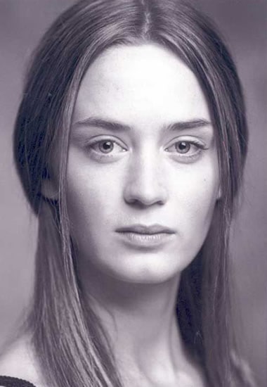Young Emily Blunt looking young and natural